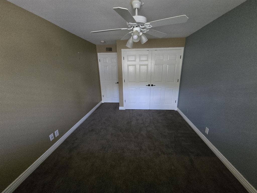 One room in shared space for rent