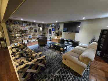 One room in shared space for rent