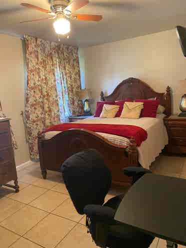 Room for Rent available now
