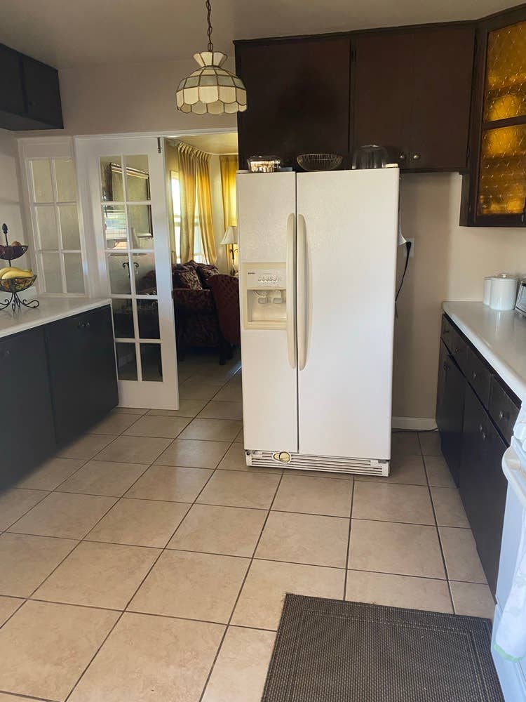 Room for Rent available now