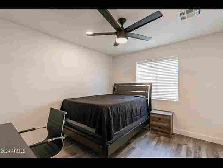 FRESH Home Close to EVERYTHING!✨