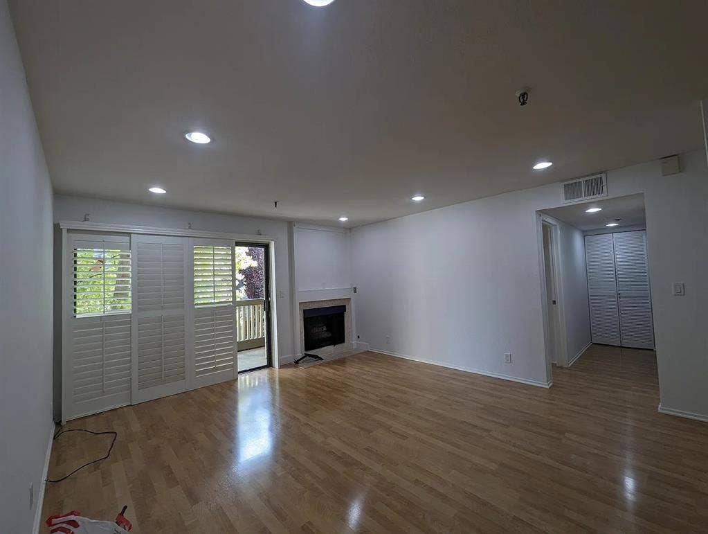 Roommate Needed