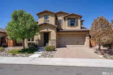 Private Bed&Bath in South Reno