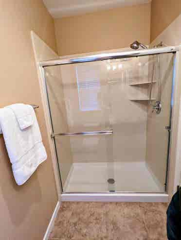 Private Bed&Bath in South Reno