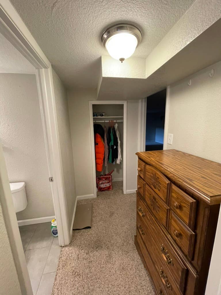 2 Bedrooms Available in Golden