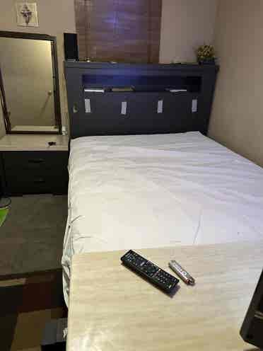 Efficiency for rent M/F