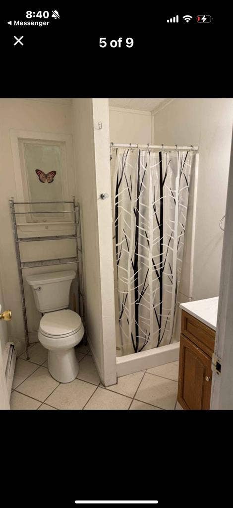 FEMALES ONLY. Looking for a roomie!