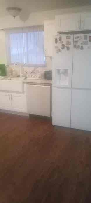 Female only 
Clean  no drama