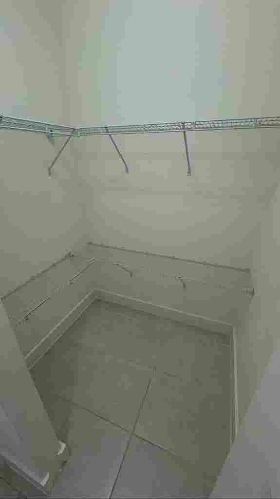 Room with private bathroom in Doral