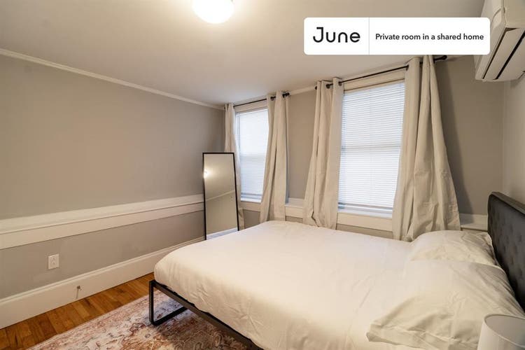 4 BR in Boston
