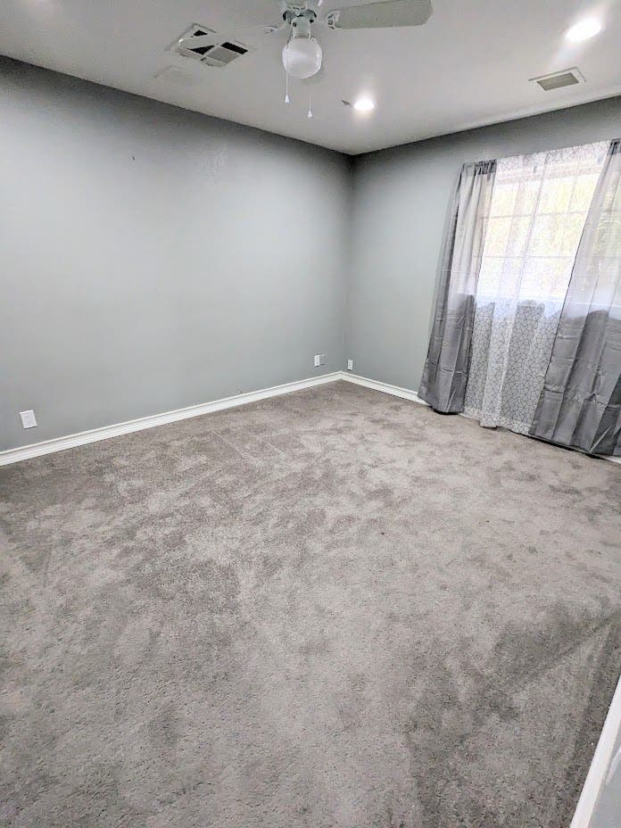 Private Room in Great Location!