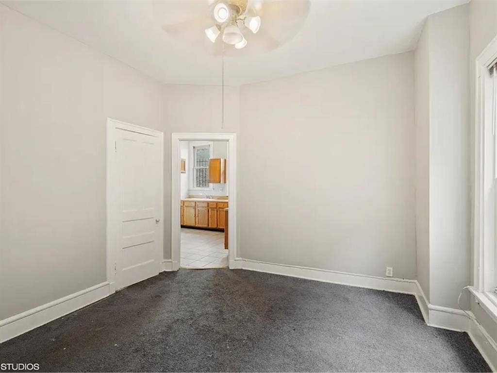 Co-ed Roommate needed!