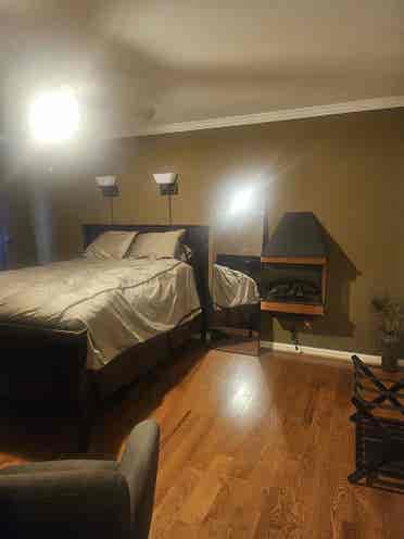 Two (2) Rooms w/ private bathroom