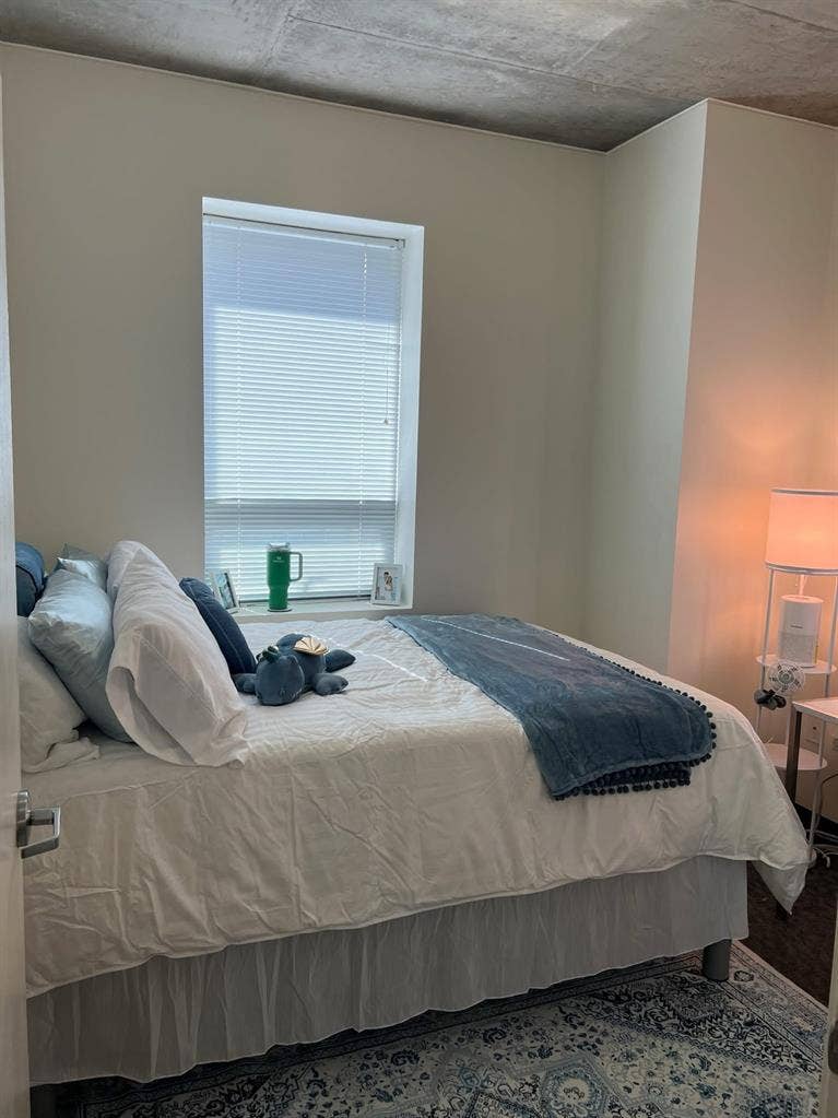 Re-let or Sublease U of A Studentt