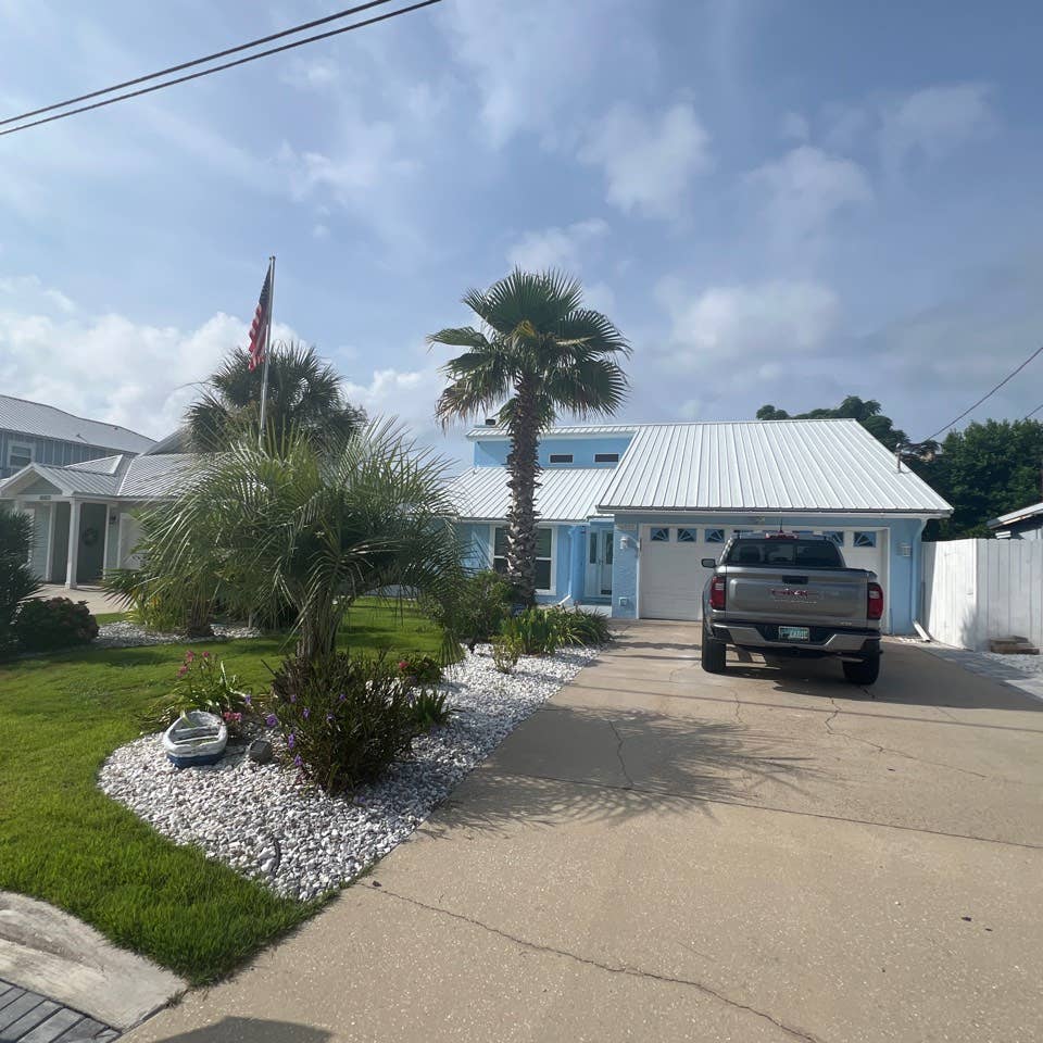 Pool home short term lease