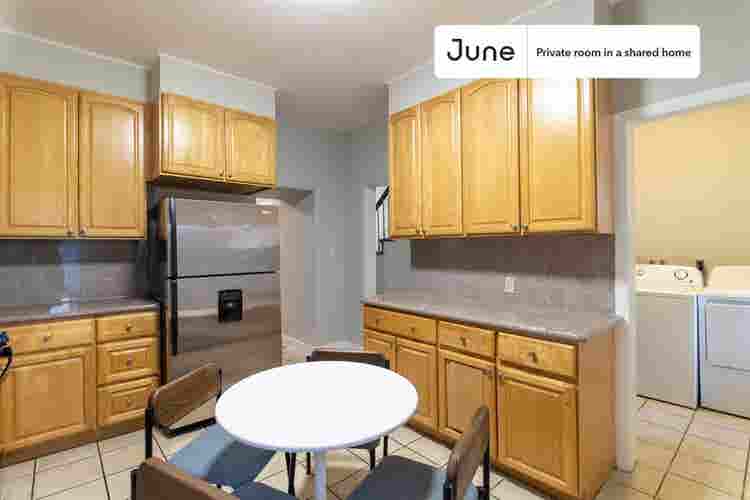 5 BR in Boston