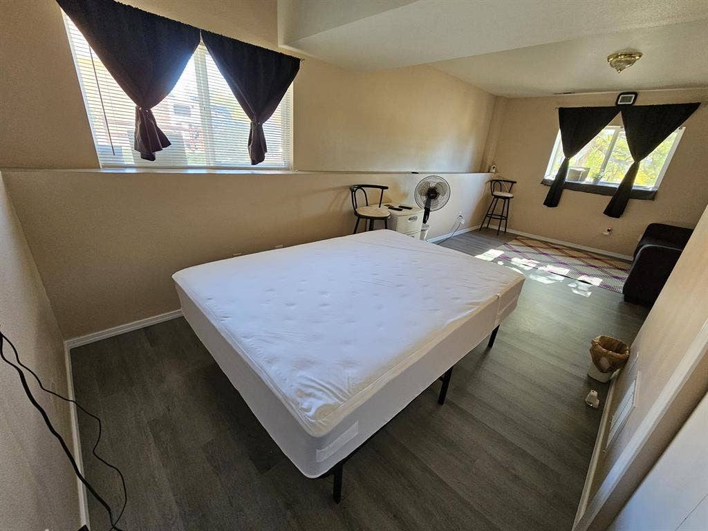 Whole Basement Pvt Bath Ready MAY