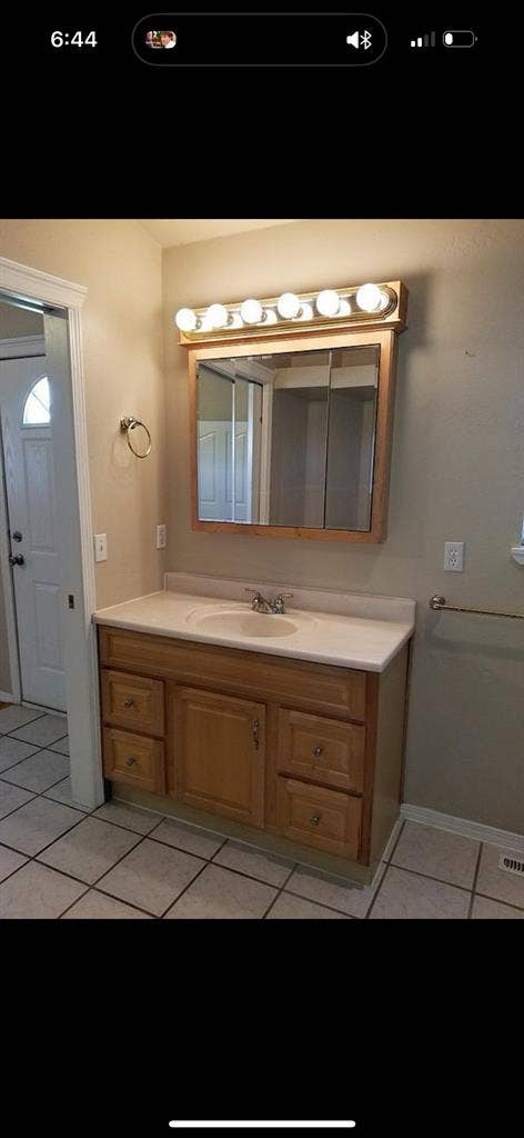 Private master bedroom for rent
