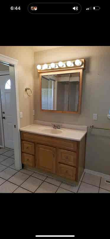 Private master bedroom for rent