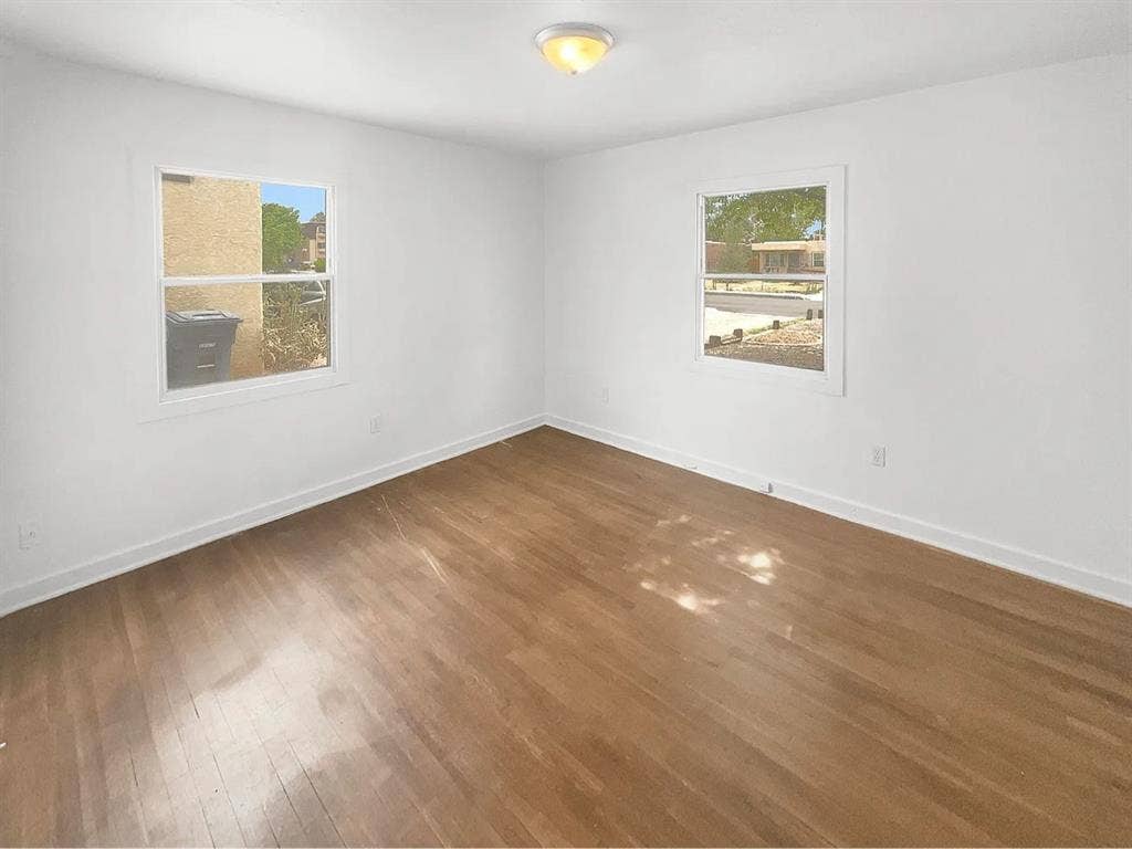 2 bedroom house for rent