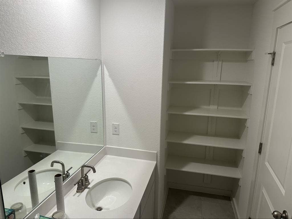 2 Rooms for rent in Georgetown