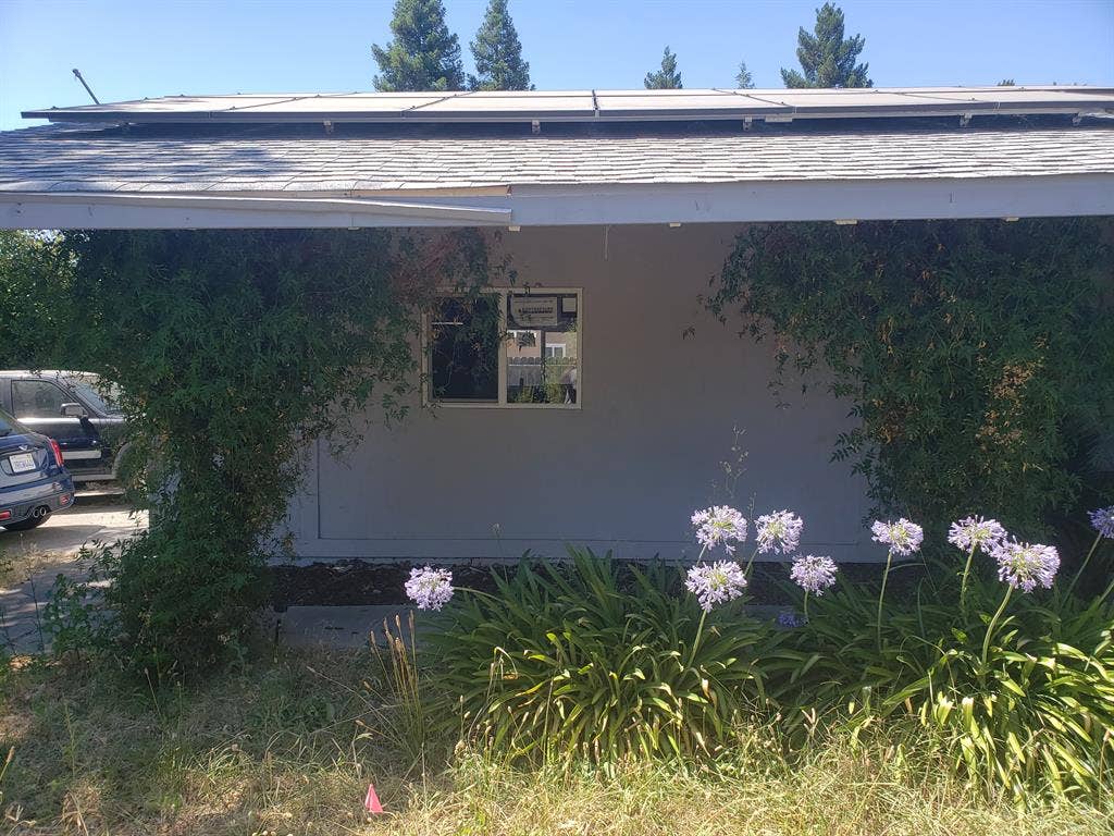 Room for rent with shared bathroom