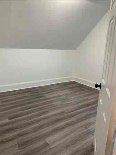 FEMALES ROOMMATES - TWO BEDROOMS