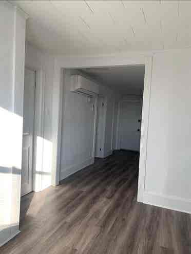 FEMALES ROOMMATES - TWO BEDROOMS