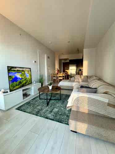 Furnished  bath condo