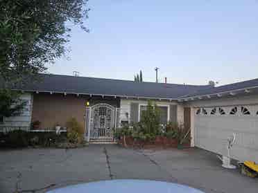 2 rooms available. 1 master