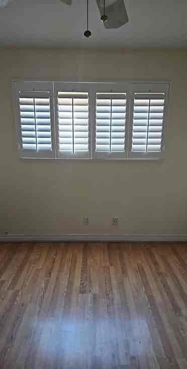 2 rooms available. 1 master
