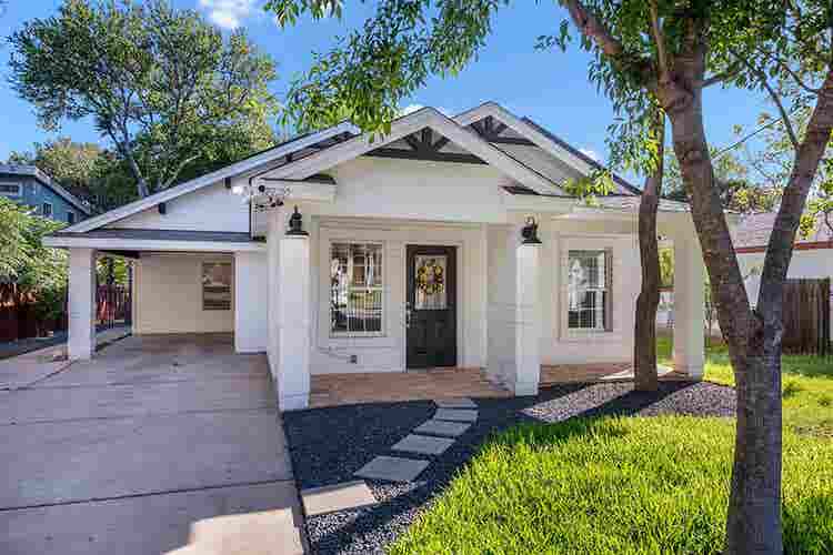 1 BR in Austin