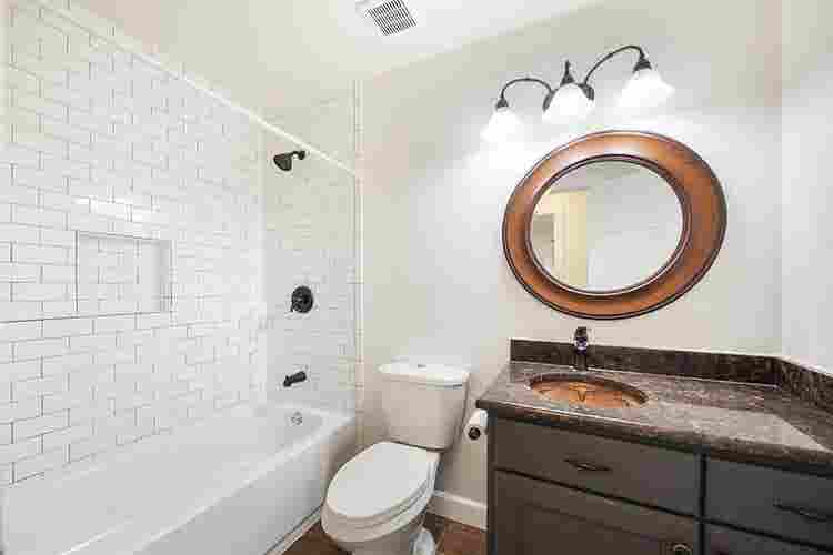 1 BR in Austin