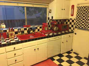 Renting furnished room 