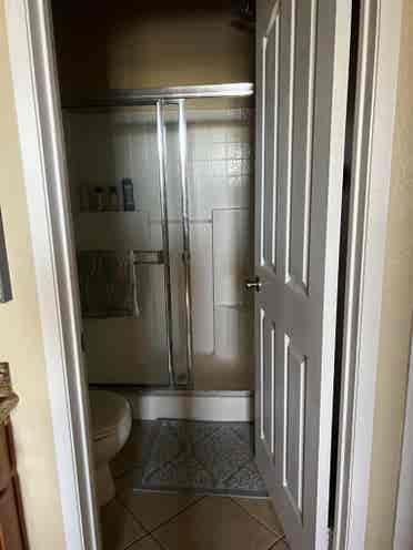 Furnished large room w/ensuite bath