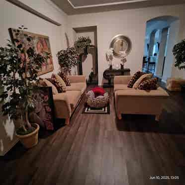 Furnished room in luxury's home