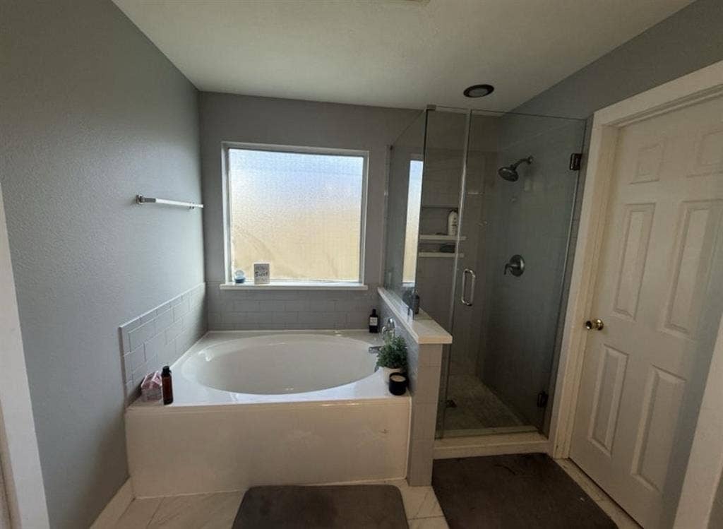 Master room all utilities included