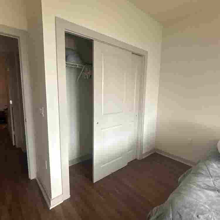 Private room and bathroom