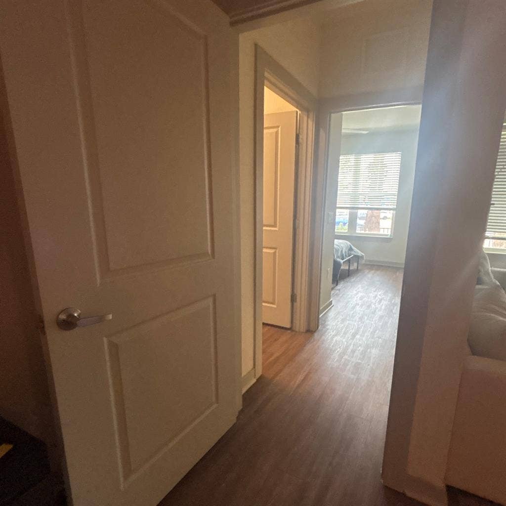 Private room and bathroom