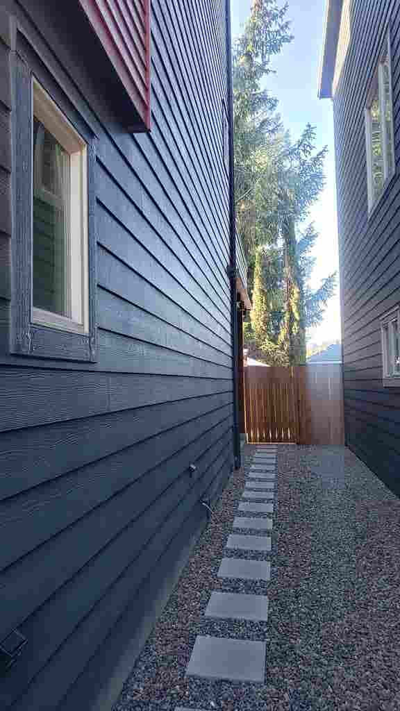 Furnished private Beaverton studio!
