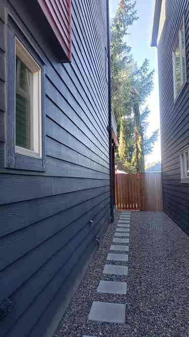 Furnished private Beaverton studio!