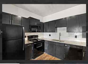 2bedroom shared bathroom $