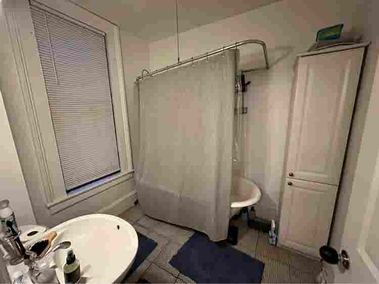 Roommate Wanted
 - Downtown JC