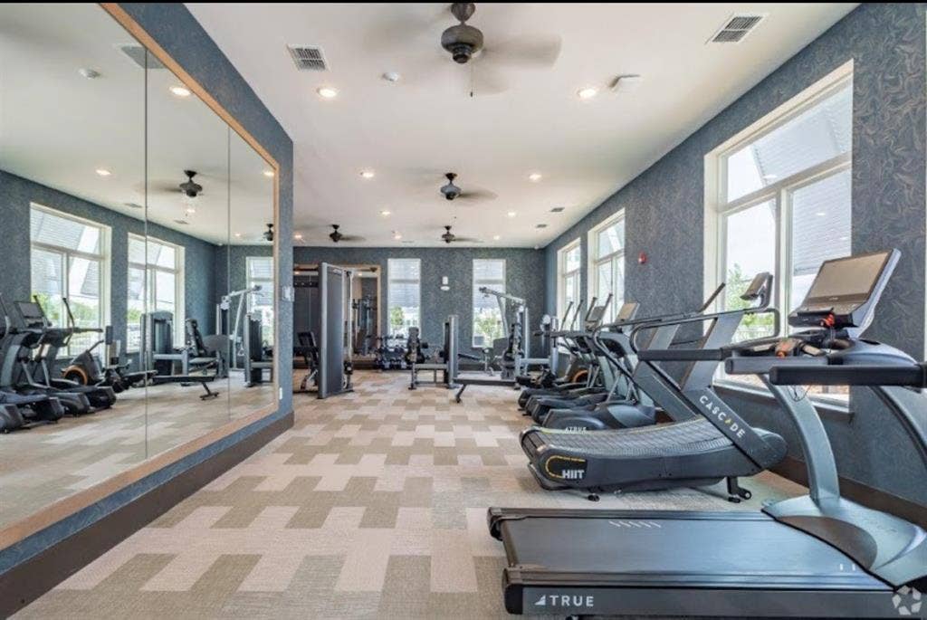 Sublet/sublease available