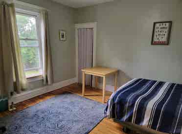 Room in a coed ba house