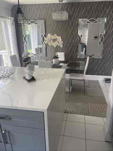 Room for rent in coconut creek
