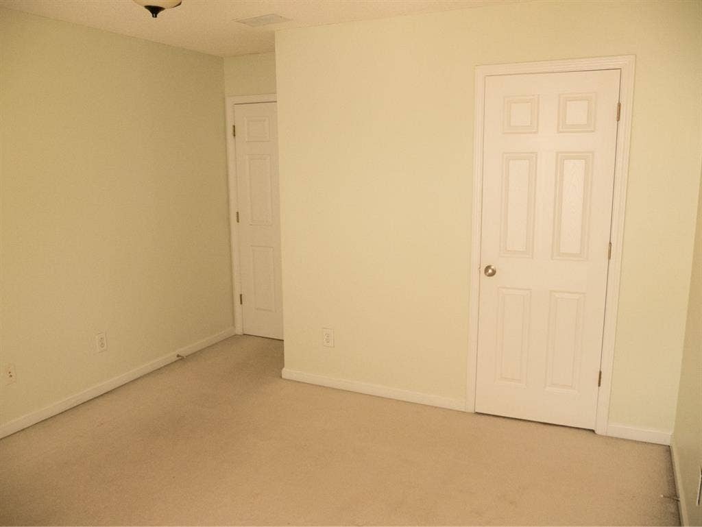 Townhouse 3mins from KSU