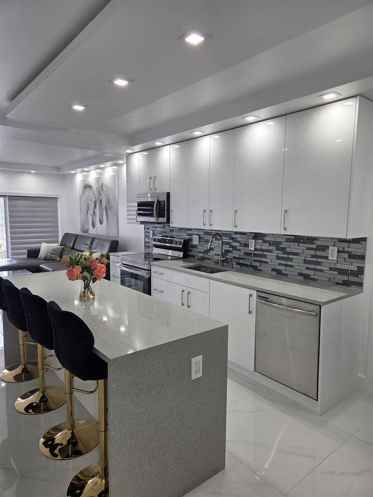 Beautiful Ocean View Apartment