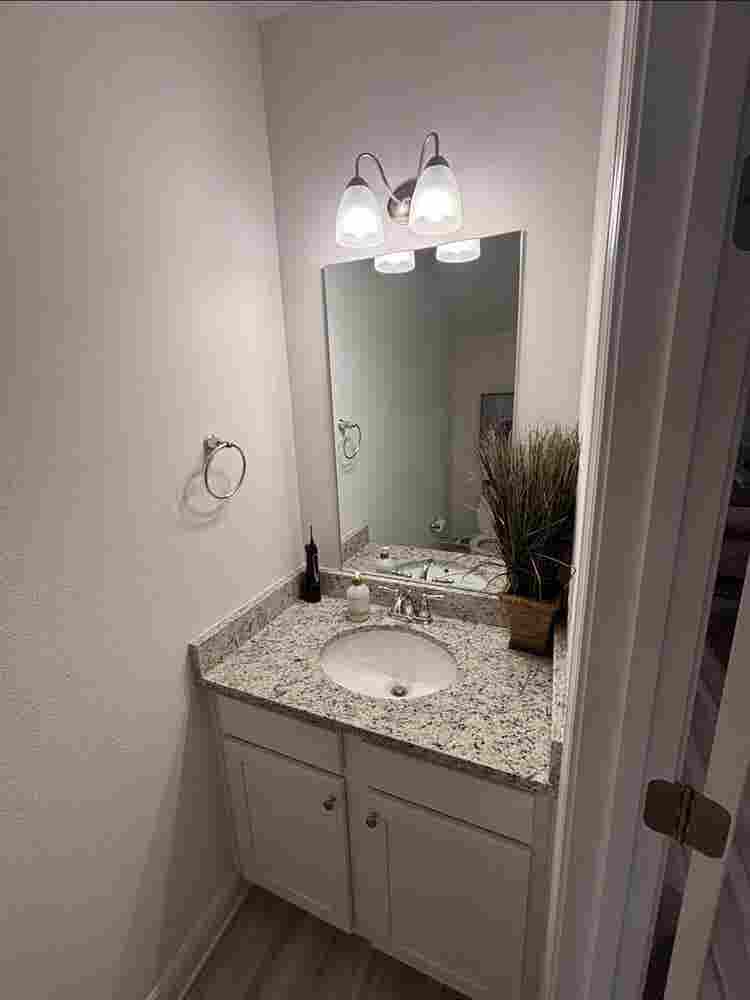 bath UTILITIES INCLUDED