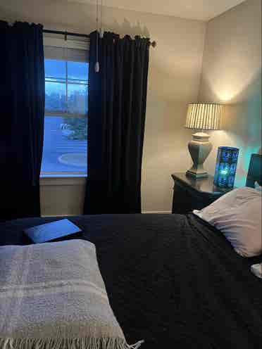 Queen furnished bedroom